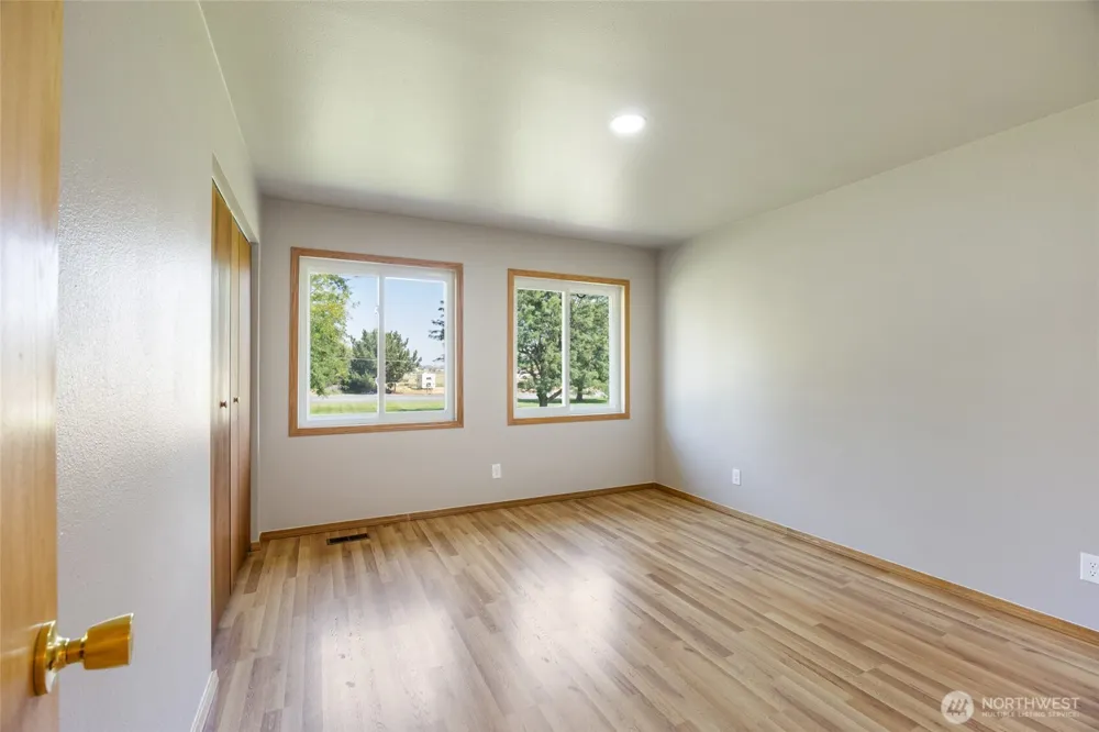 10755 SE Dune Lake Loop Moses Lake, WA 98837