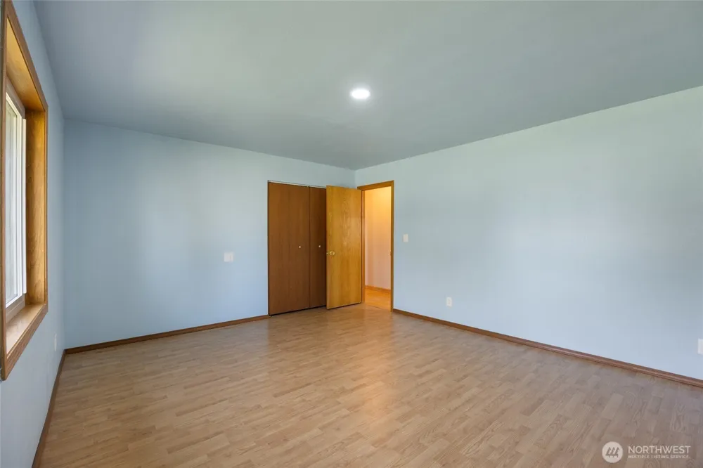 10755 SE Dune Lake Loop Moses Lake, WA 98837