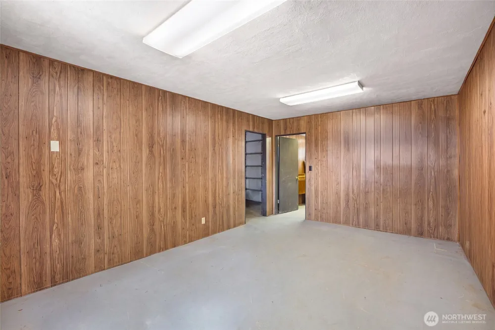 10755 SE Dune Lake Loop Moses Lake, WA 98837