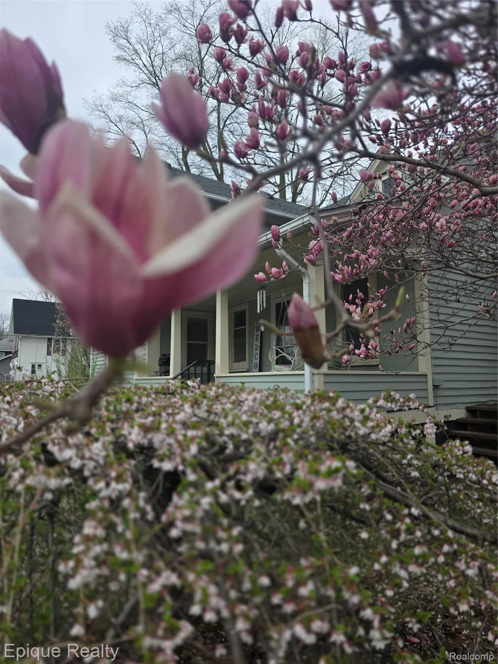 402 Hickory Street Owosso City, MI 48867