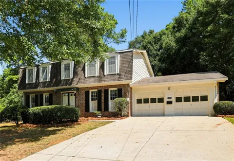 110 Jade Cove Circle