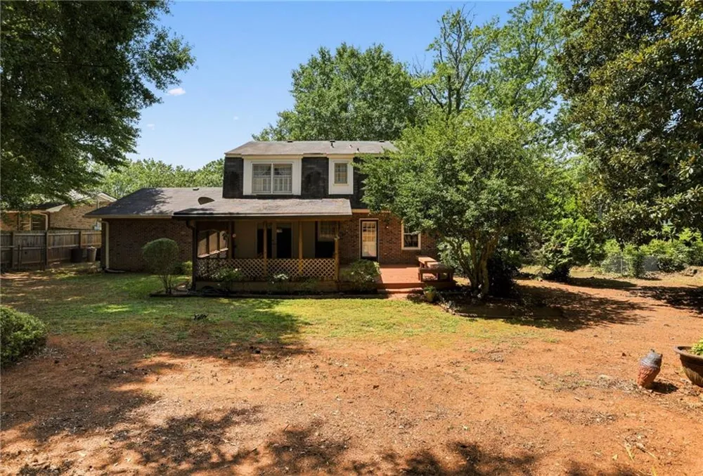 110 Jade Cove Circle Roswell, GA 30075