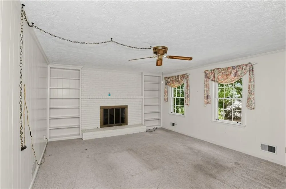 110 Jade Cove Circle Roswell, GA 30075