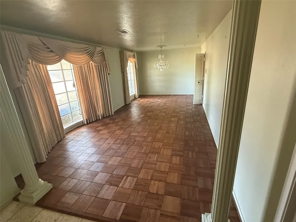 604 E Highland Road Ovilla, TX 75154