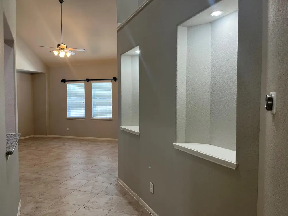 4002 Longwood Drive Mont Belvieu, TX 77523