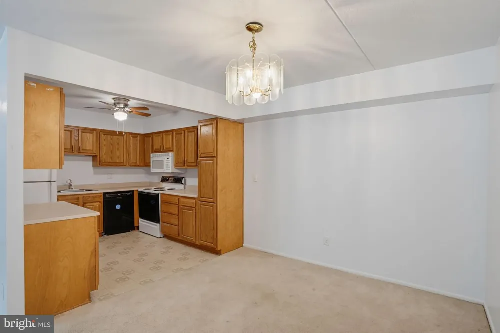 56 WELSH TRACT ROAD #56-302 Newark, DE 19713