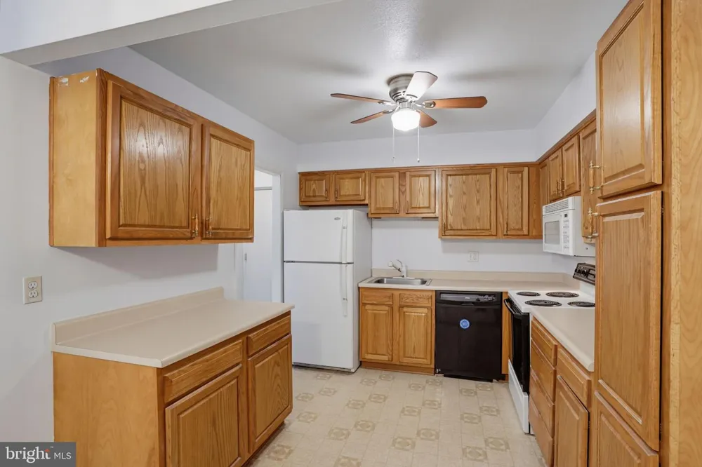 56 WELSH TRACT ROAD #56-302 Newark, DE 19713