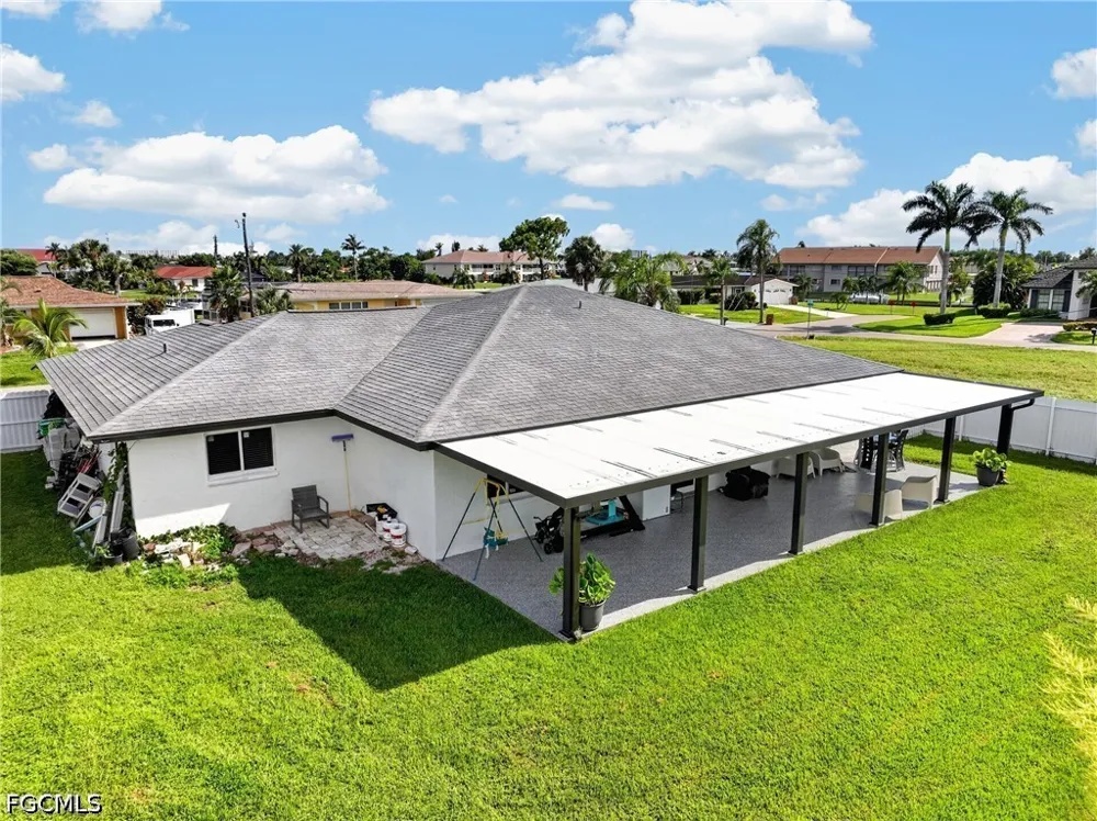 SE 43rd Street Cape Coral, FL 33904