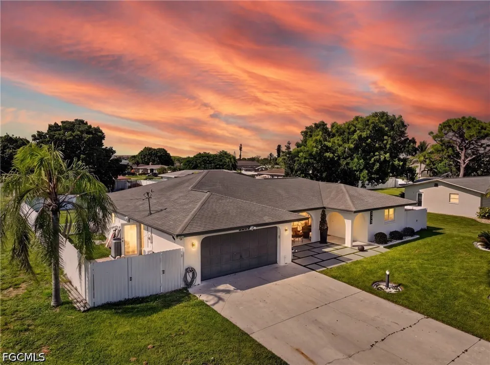 SE 43rd Street Cape Coral, FL 33904