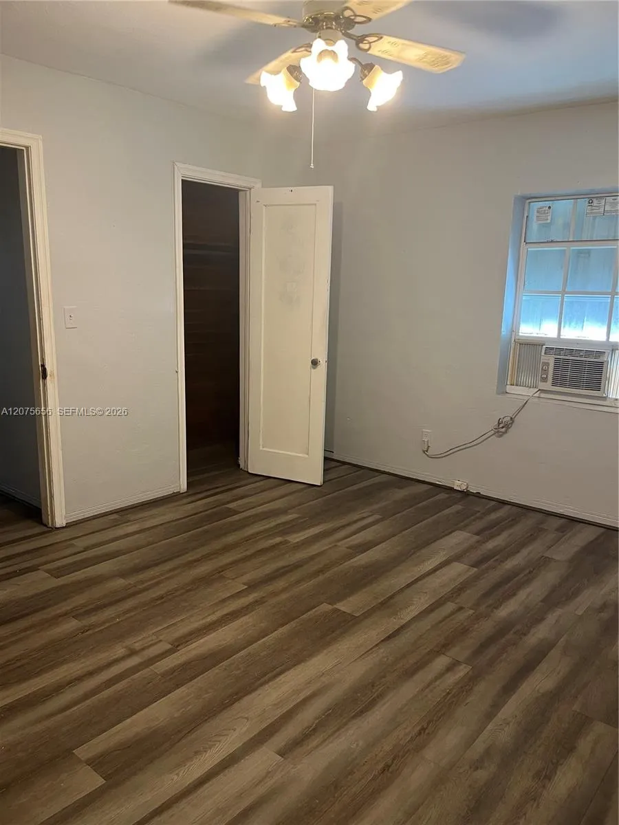 1851 NW 51st Ter Miami, FL 33142