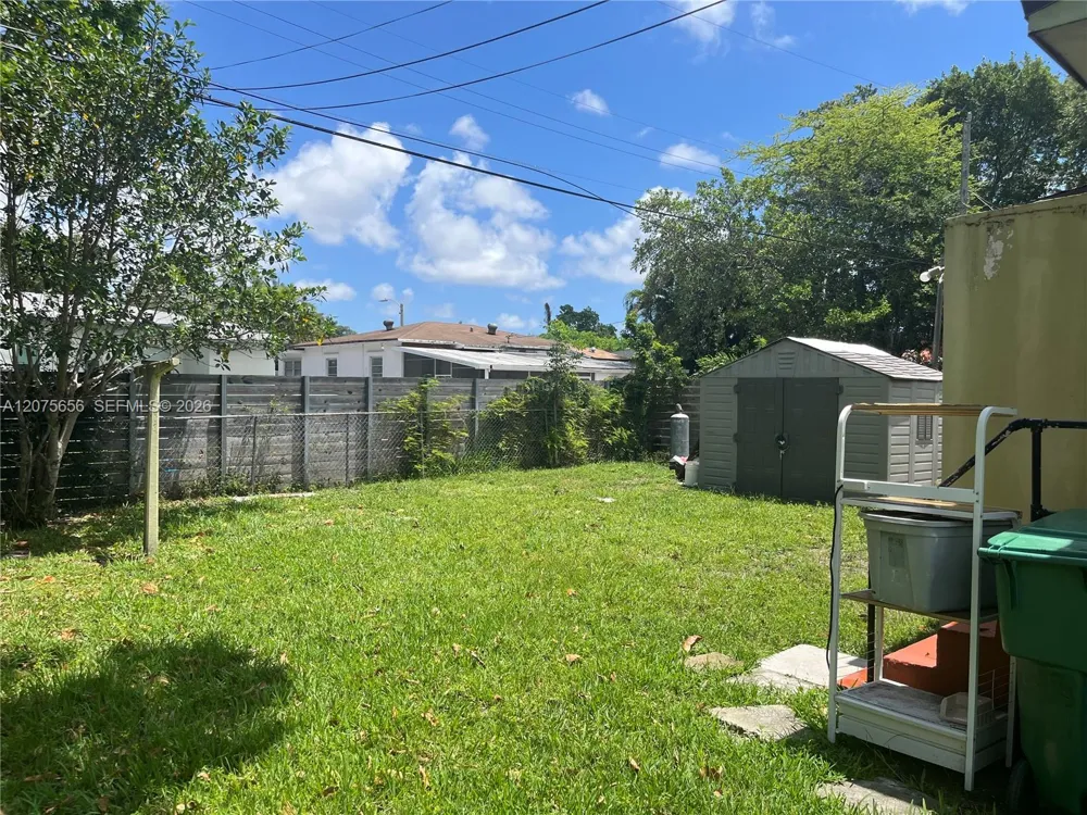 1851 NW 51st Ter Miami, FL 33142