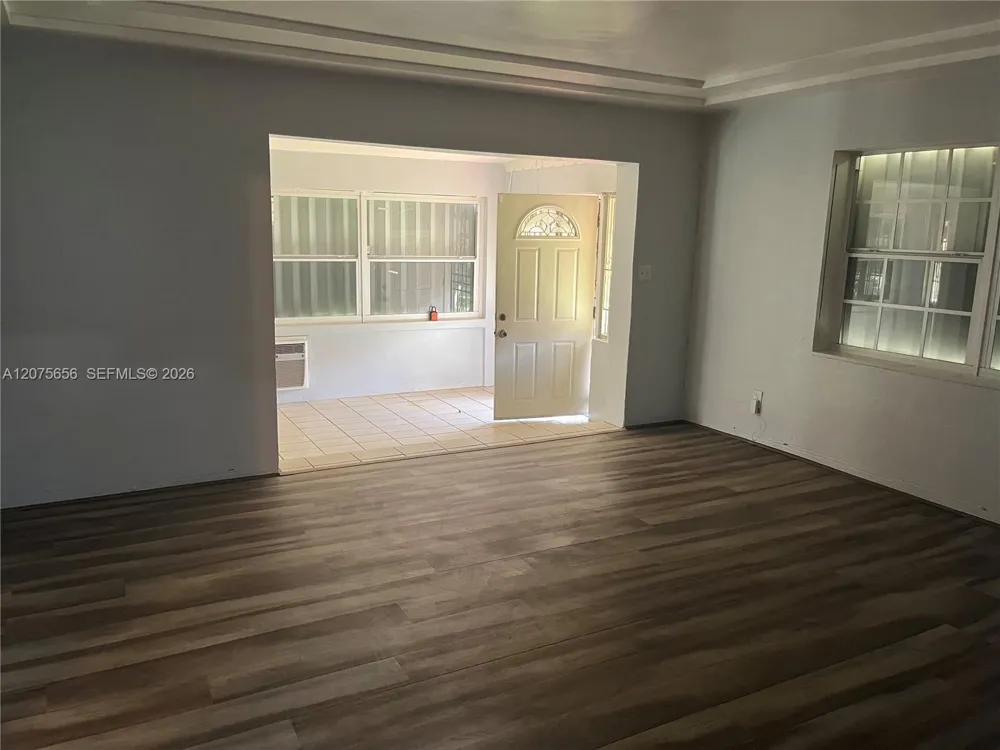 1851 NW 51st Ter Miami, FL 33142