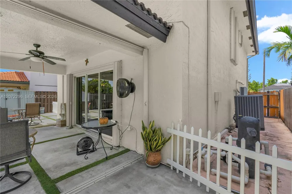 16711 SW 140th Ave Miami, FL 33177