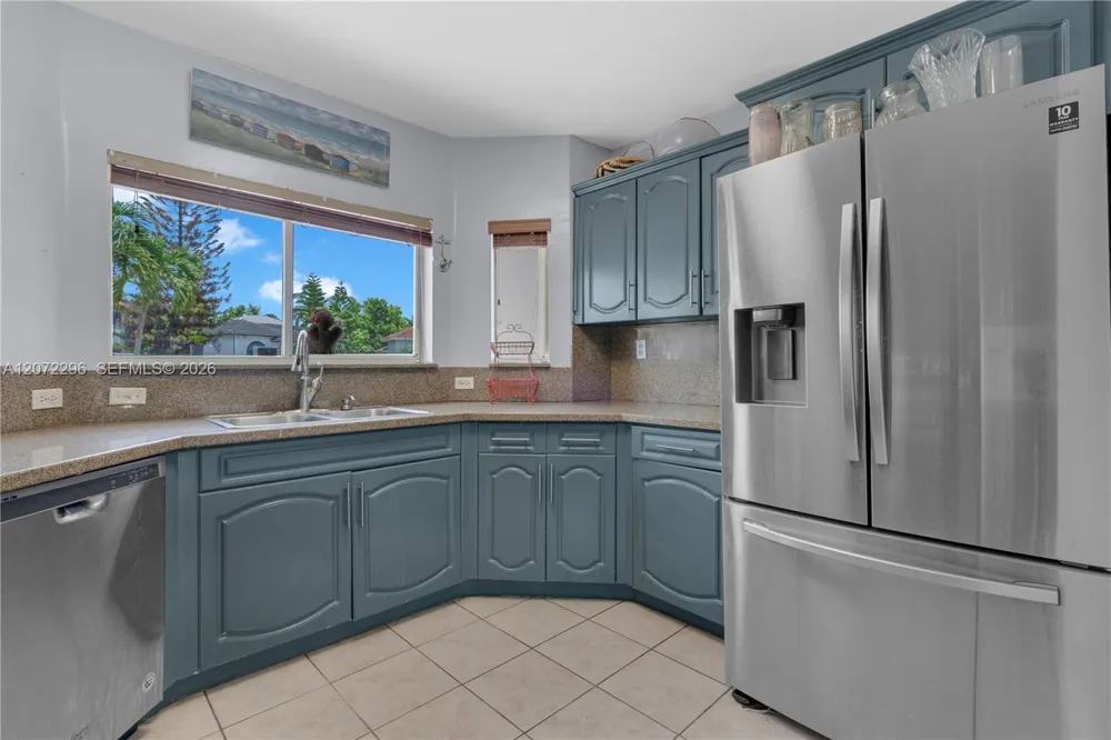 16711 SW 140th Ave Miami, FL 33177