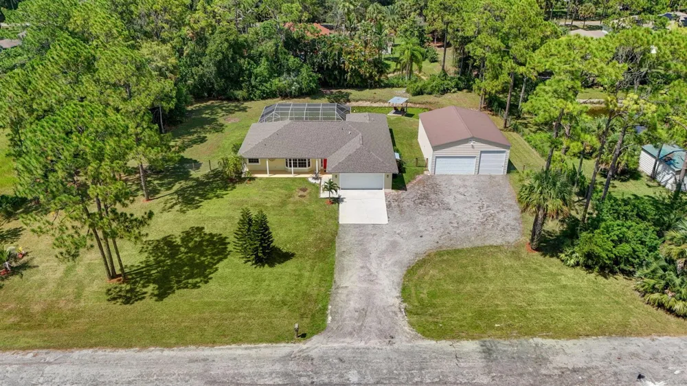 17101 60th Lane Loxahatchee, FL 33470