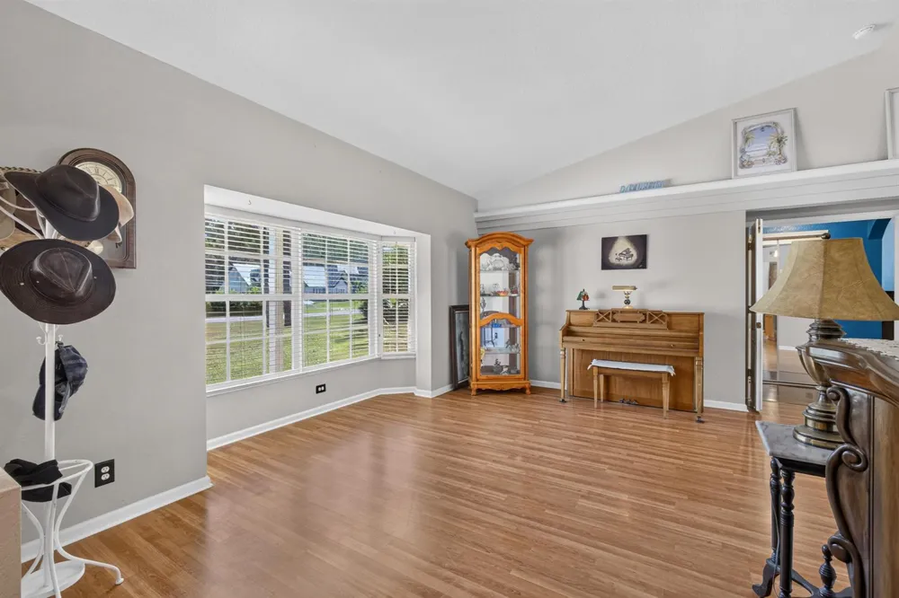17101 60th Lane Loxahatchee, FL 33470