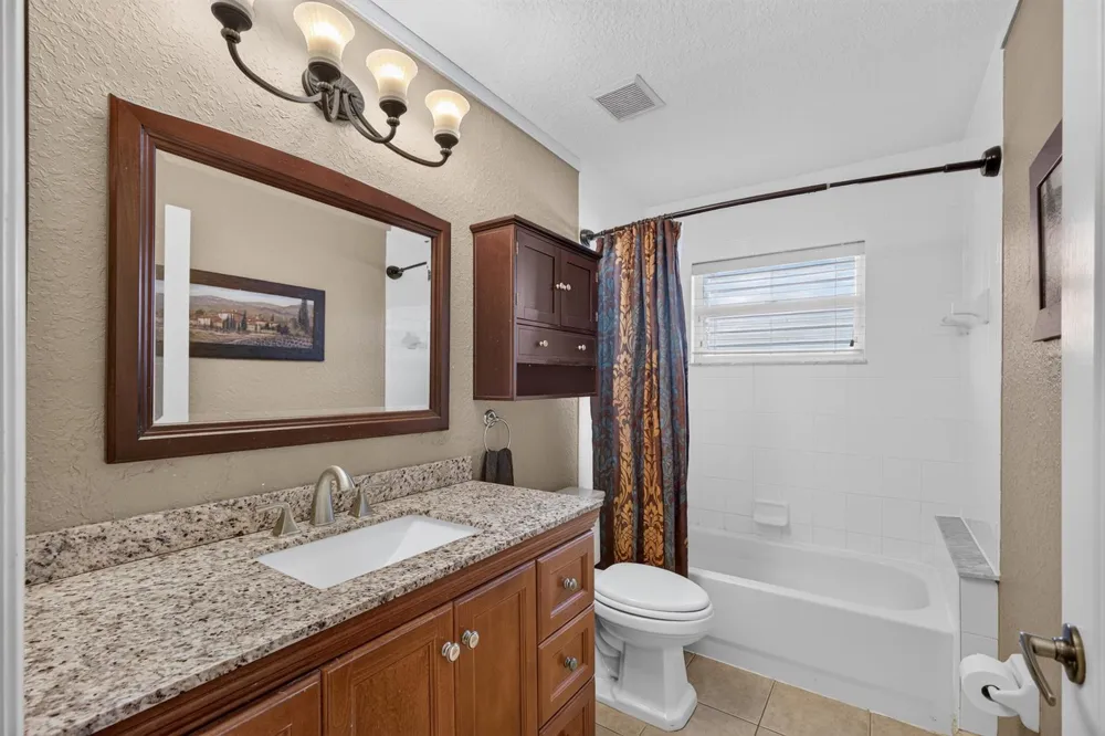 17101 60th Lane Loxahatchee, FL 33470