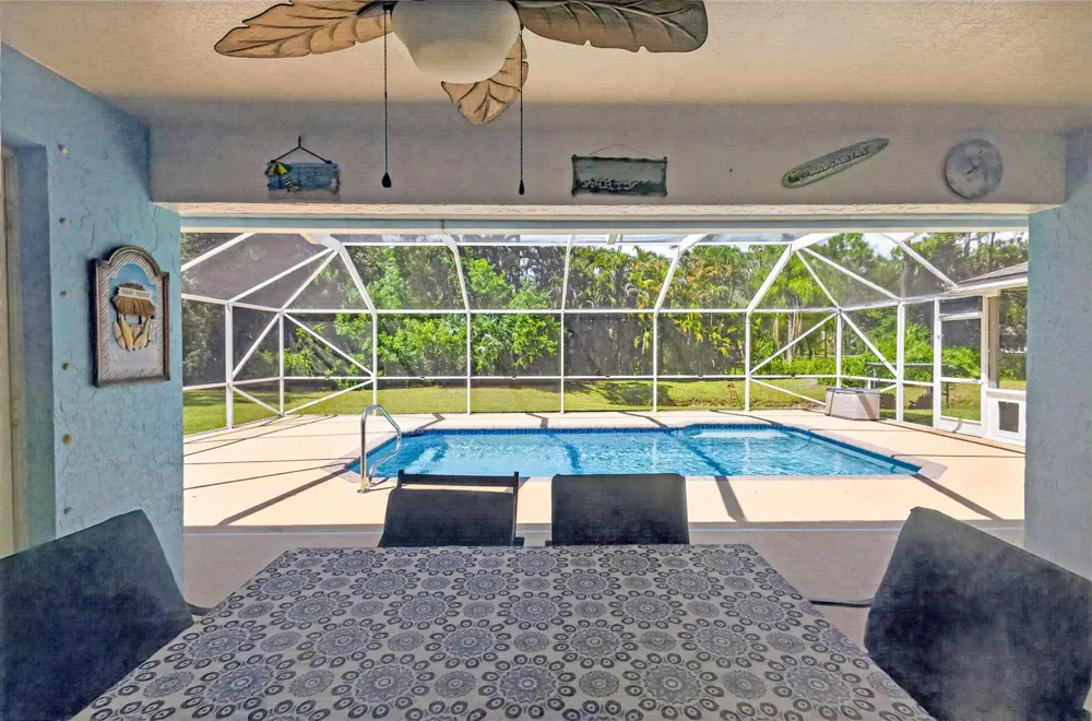 17101 60th Lane Loxahatchee, FL 33470