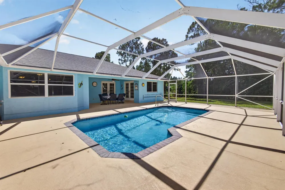 17101 60th Lane Loxahatchee, FL 33470