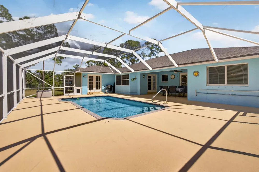 17101 60th Lane Loxahatchee, FL 33470