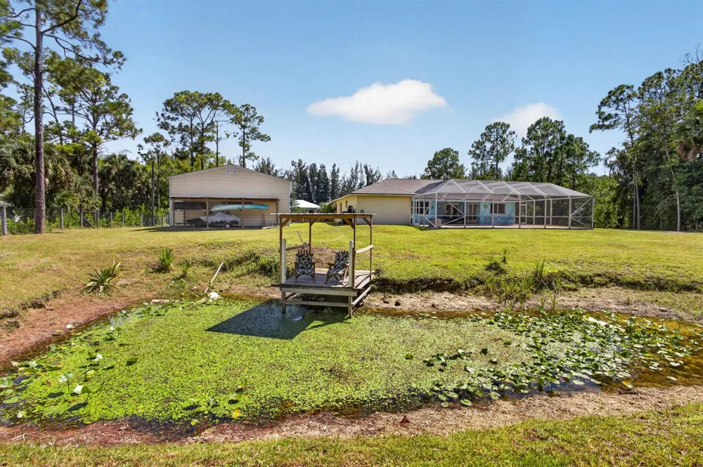 17101 60th Lane Loxahatchee, FL 33470