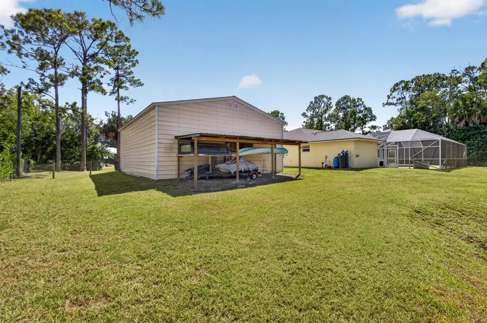 17101 60th Lane Loxahatchee, FL 33470