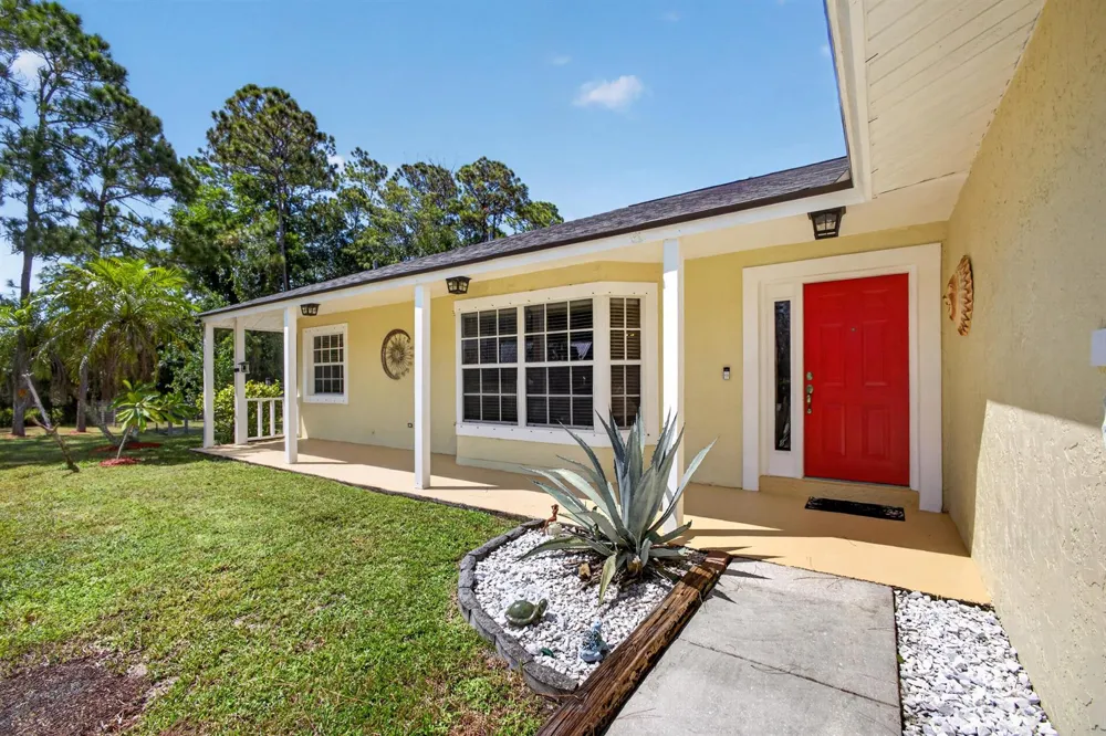 17101 60th Lane Loxahatchee, FL 33470