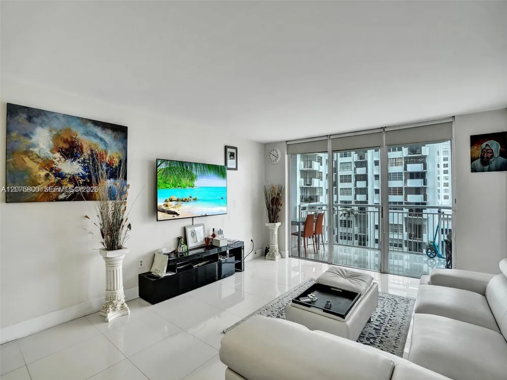 18061 Biscayne Blvd #502 Aventura, FL 33160