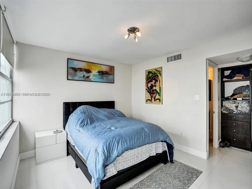 18061 Biscayne Blvd #502 Aventura, FL 33160