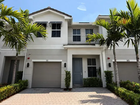 181 SW 170th Ave