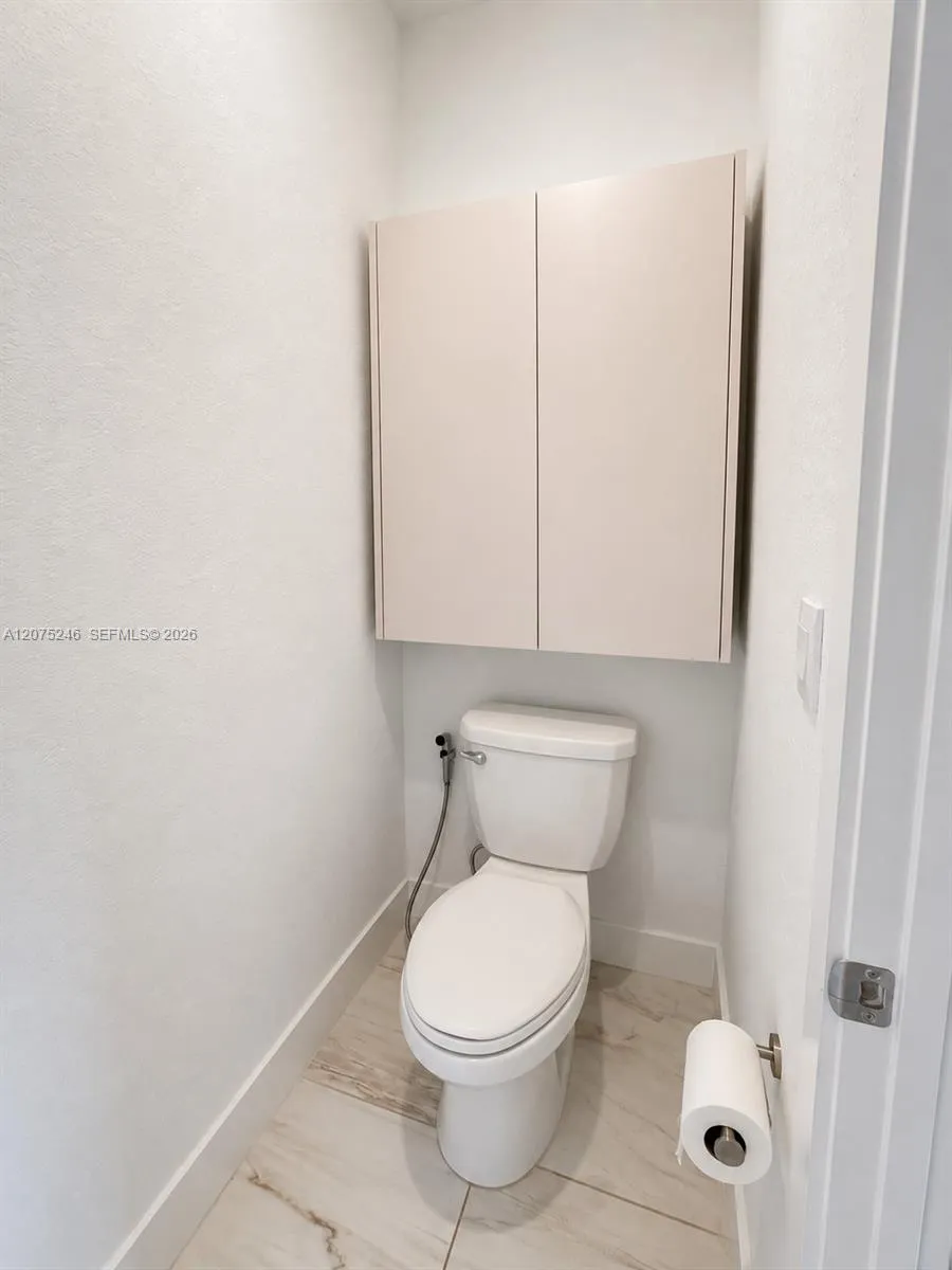 181 SW 170th Ave Pembroke Pines, FL 33027