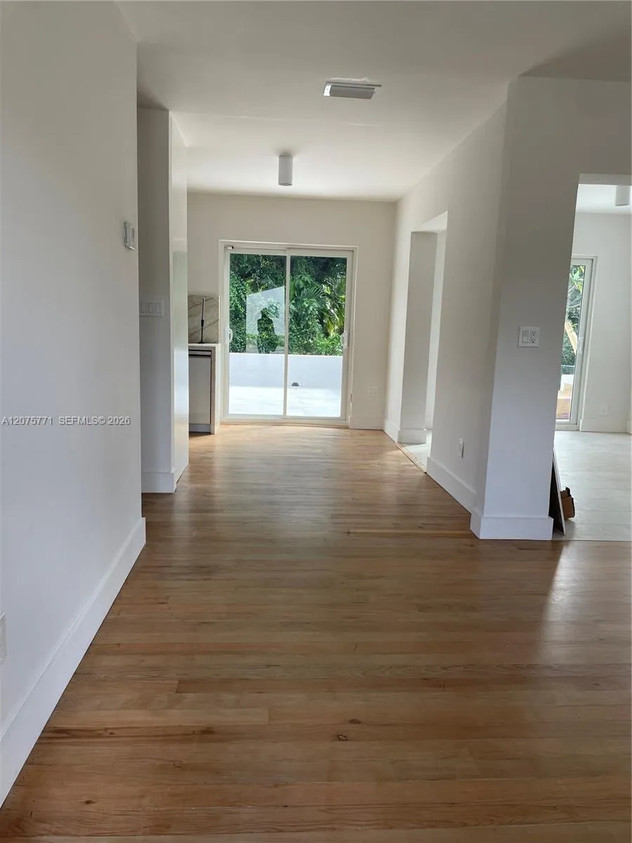 22 Marabella Ave Coral Gables, FL 33134