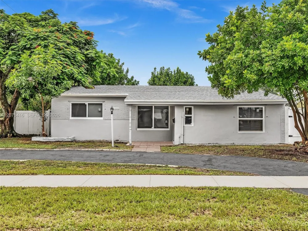 6800 Raleigh St Hollywood, FL 33024