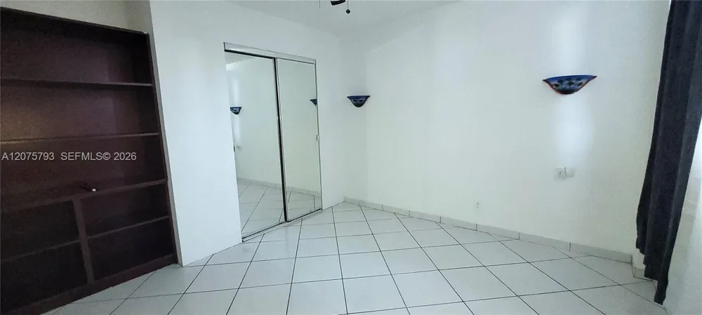 2450 NE 135th St #206 North Miami, FL 33181