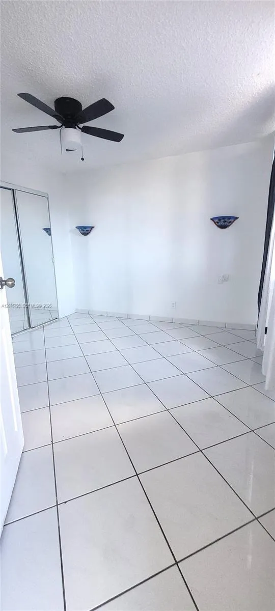 2450 NE 135th St #206 North Miami, FL 33181