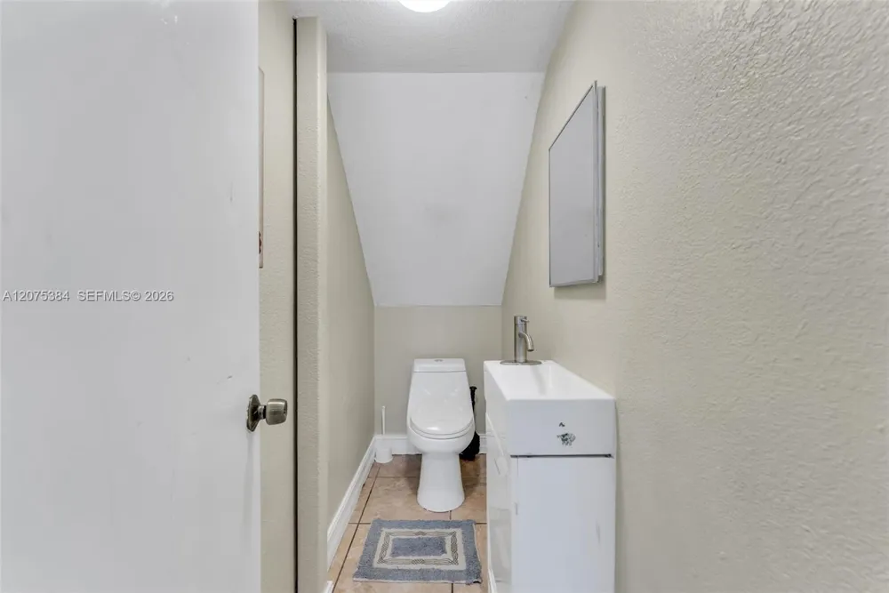 19137 NW 47th Ave Miami Gardens, FL 33055