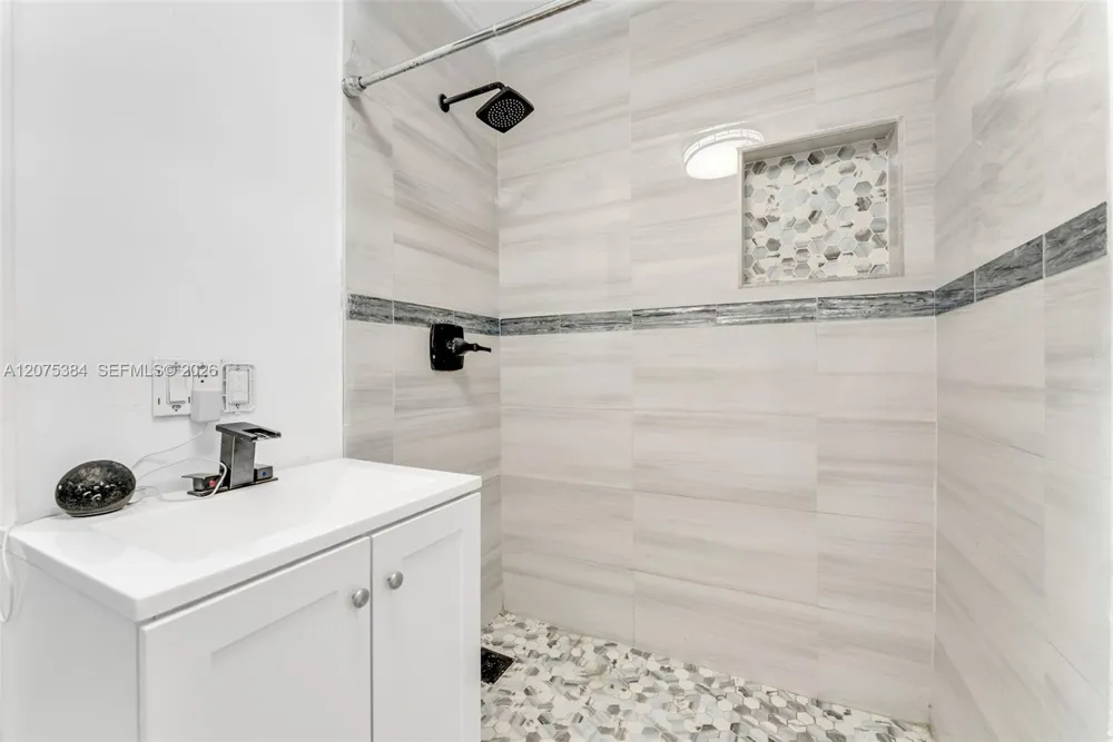 19137 NW 47th Ave Miami Gardens, FL 33055