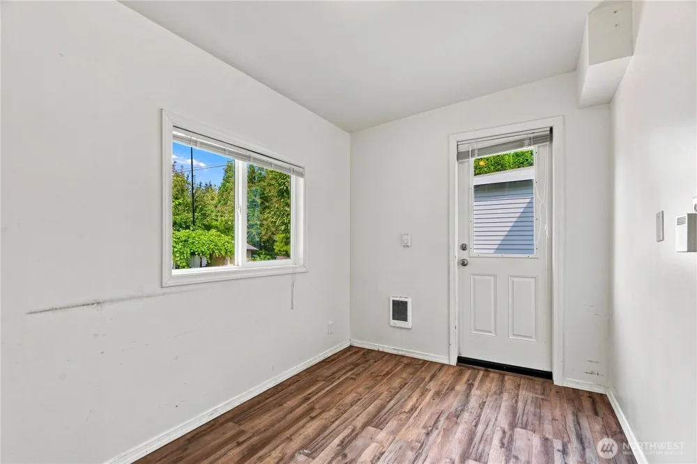 14408 42nd Avenue W Lynnwood, WA 98087