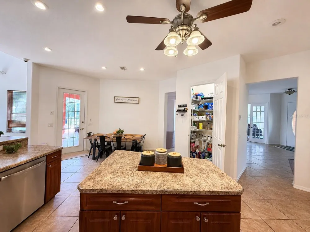 25406 LADYHAWK LANE Brooksville, FL 34601