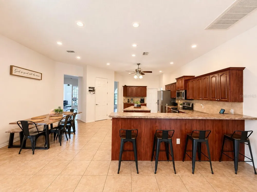 25406 LADYHAWK LANE Brooksville, FL 34601