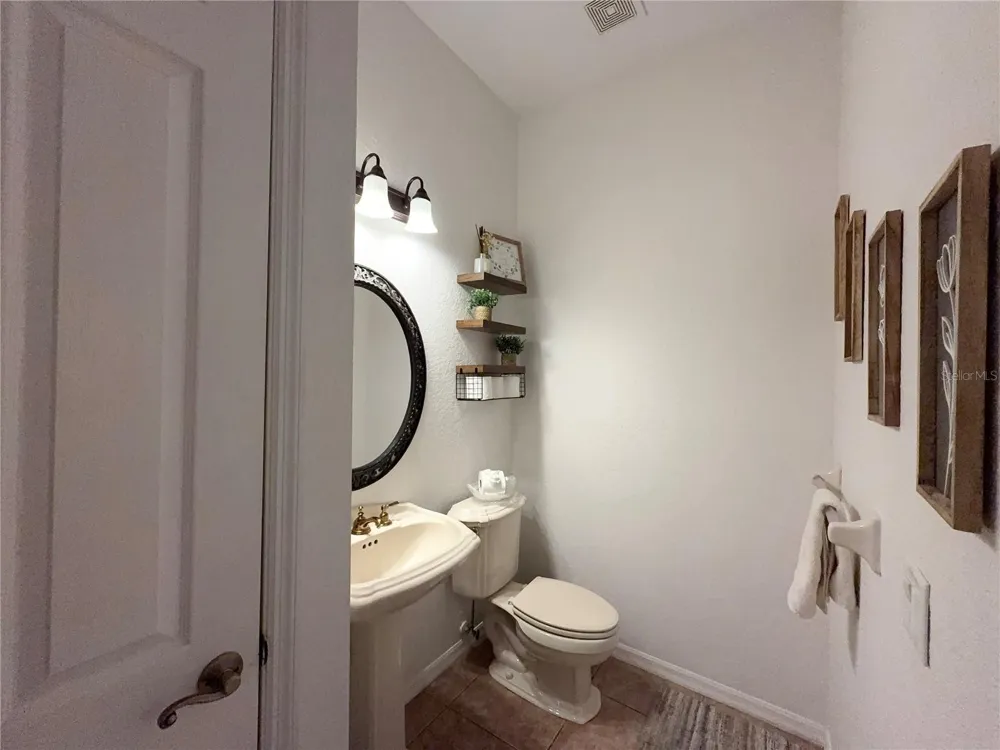 25406 LADYHAWK LANE Brooksville, FL 34601