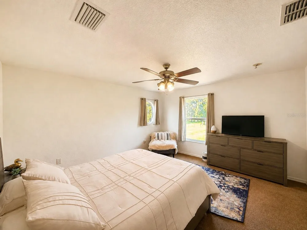 25406 LADYHAWK LANE Brooksville, FL 34601
