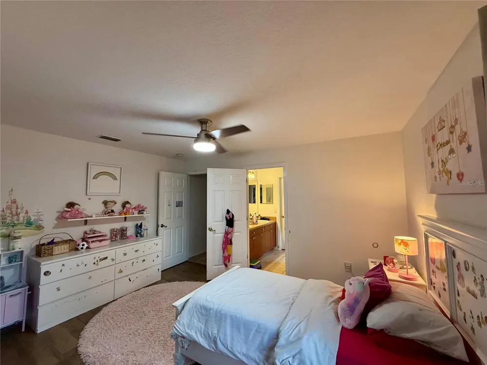 25406 LADYHAWK LANE Brooksville, FL 34601