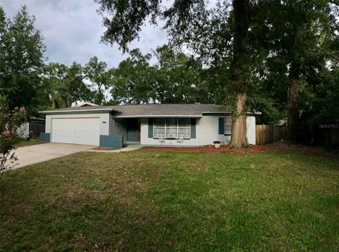 819 WALNUT PLACE
