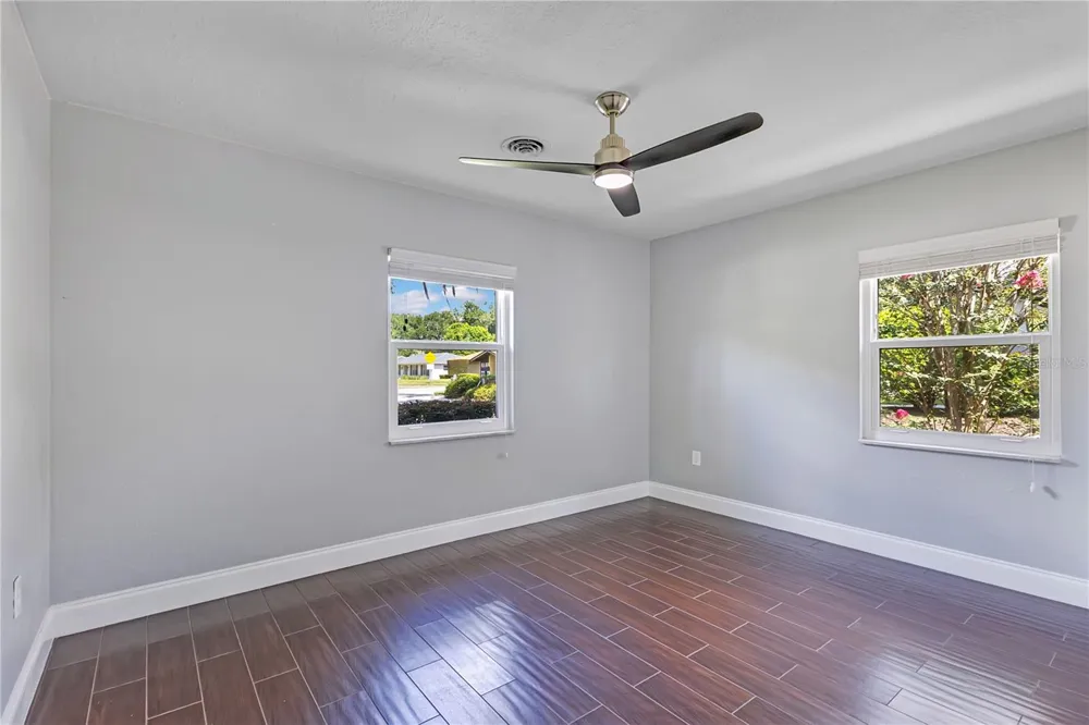 3615 S SUMMERLIN AVENUE Orlando, FL 32806