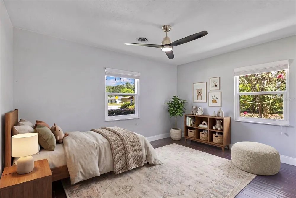 3615 S SUMMERLIN AVENUE Orlando, FL 32806