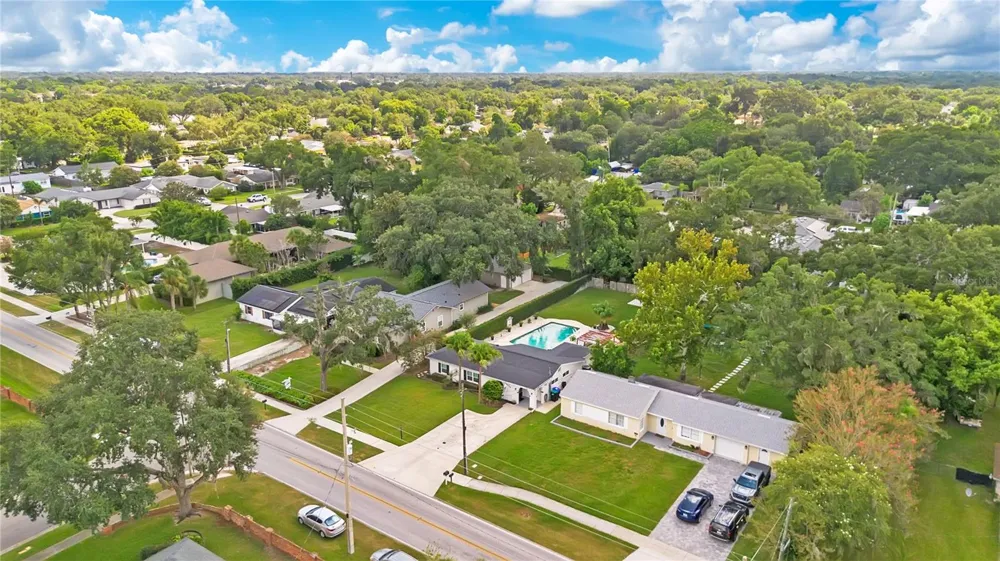 3615 S SUMMERLIN AVENUE Orlando, FL 32806