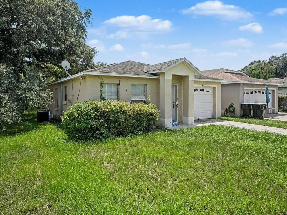 94 E 18TH STREET Apopka, FL 32703