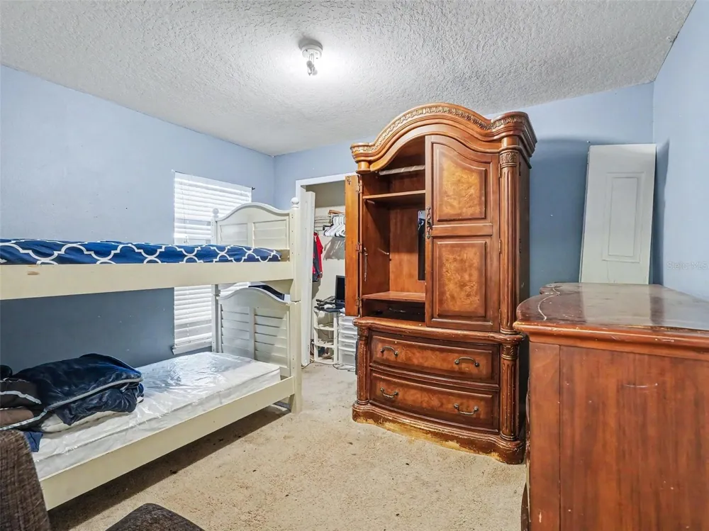 94 E 18TH STREET Apopka, FL 32703