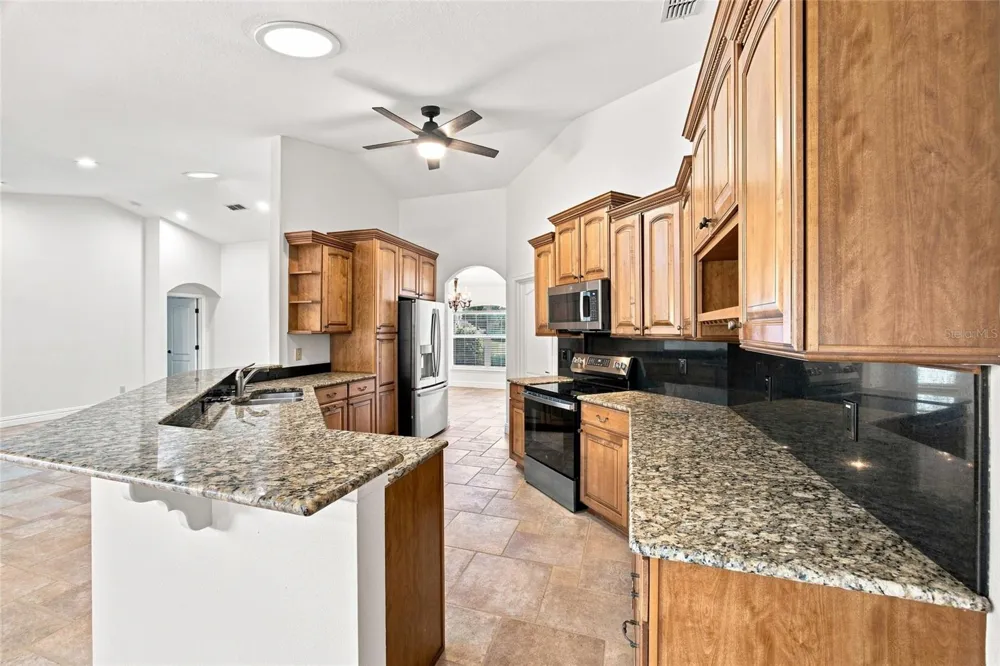 10040 SE 42ND COURT Belleview, FL 34420